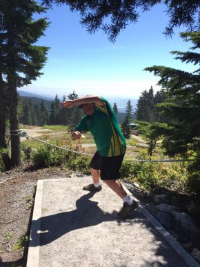 David Bandy Disc Golfing in Canada - 2016